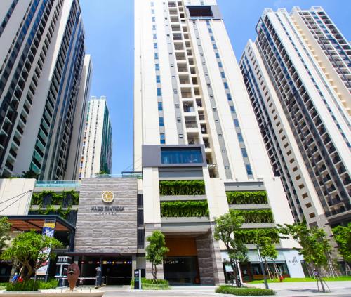 Cao ốc văn phòng HaDo Centrosa Garden, 200 Ba Tháng Hai, Quận 10