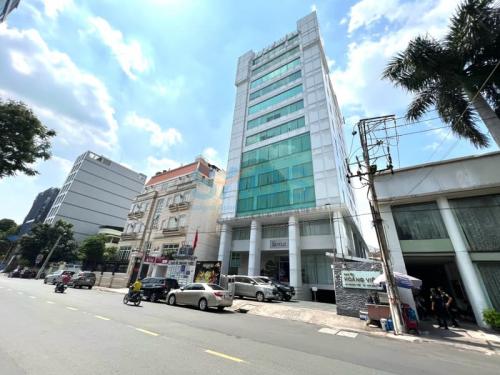Toà nhà văn phòng cho thuê Hoàng Việt Construction 34 Hoàng Việt, Quận Tân Bình