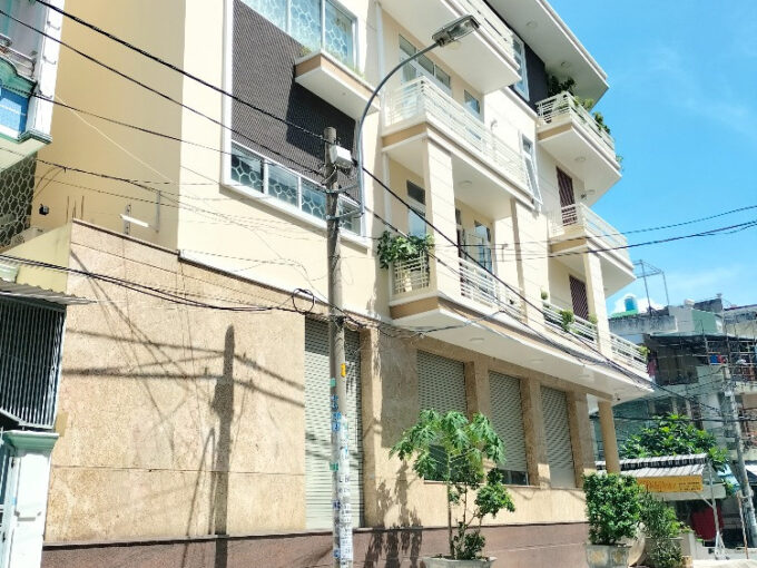 BÁN BIỆT THỰ PHỐ, GÓC 2 MT BÀ HOM Q6