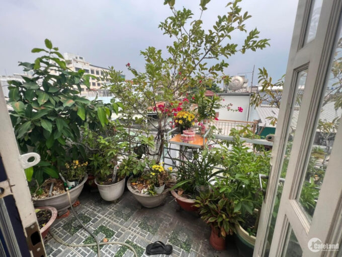 MẶT TIỀN KINH DOANH, 40M2, 4 TẦNG, VŨ HUY TẤN, BÌNH THẠNH, 8.X TỶ.