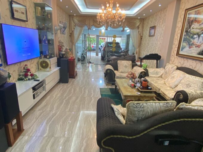 Bán nhà mt (5x27m) Nở hậu (9.5m) 4 tầng Nguyễn Thị Thập – Tặng NT cao cấp