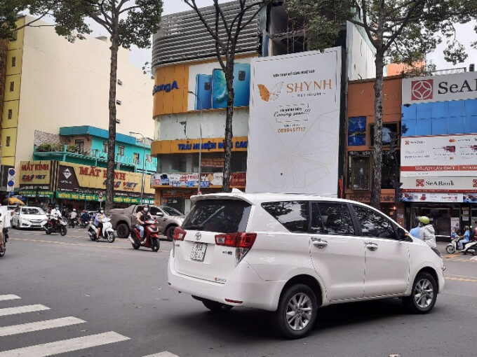 Bán nhà mặt tiền đường Ba Tháng Hai quận 10