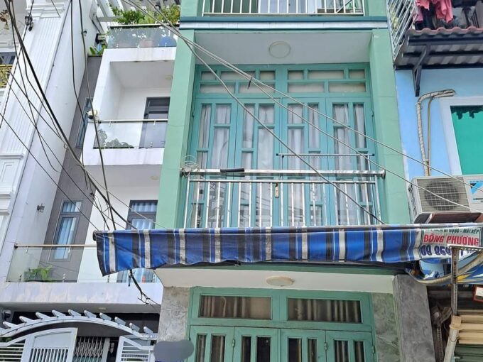 NHÀ NHỎ 3 TẦNG 4PN – HẺM XE HƠI