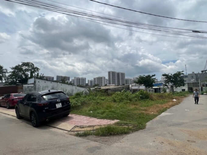 Bán ĐẤT LÔ GÓC – 110M2 – 2 MẶT TIỀN đường- gần NGUYỄN XIỂN- VINHOME – Quận 9 – 5