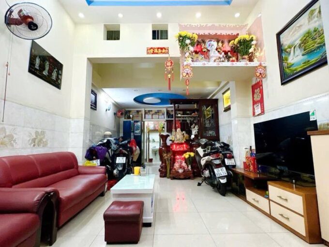 nhà ngộp 4 tầng mới đẹp hẻm xe hơi giá 4 tỷ hơn xíu quá rẻ