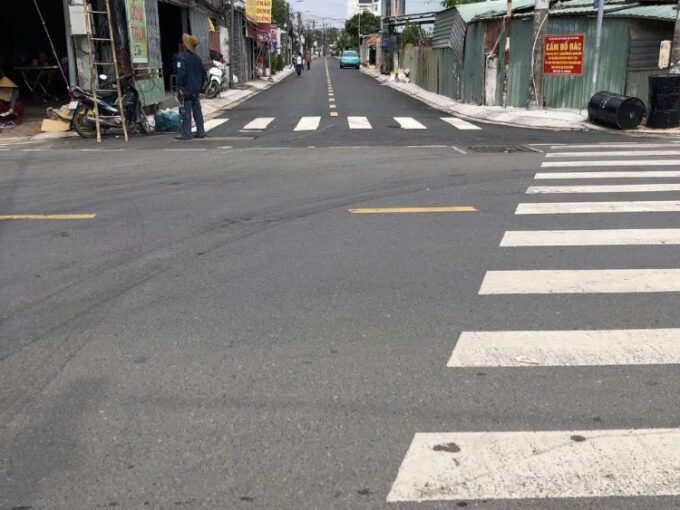 Độc nhất Mt D359-Đỗ Xuân Hợp-Phước Lengthy B-127m95x26)chỉ nhỉnh 7T 0938 198 ***hole