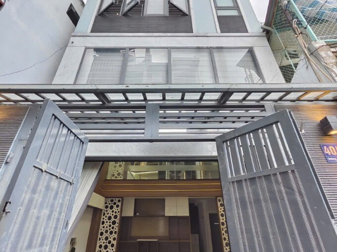 Nhà 74m2-6,35tỷ, Nguyễn kiệm P3, 4PN, 5WC, complete nội thất, đối diện bệnh viện 175