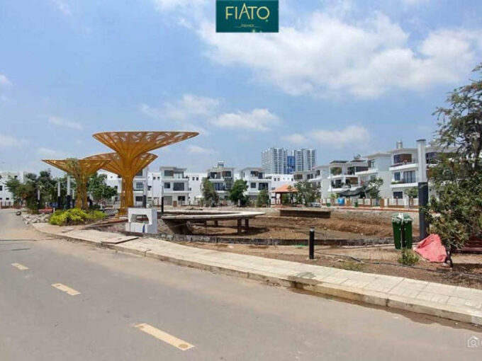 https://nhadat.cafeland.vn/fiato-uptown-ch-cao-cap-to-ngoc-van-so-huu-ngay-to-am-chi-voi-195tr-2257036.html