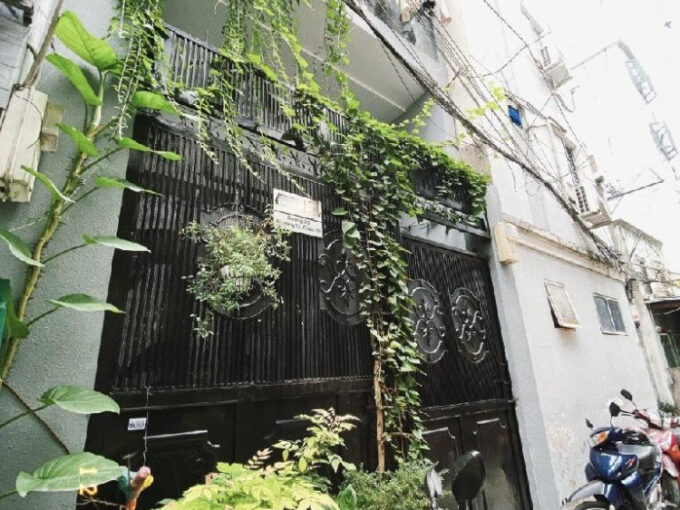 Quận 10, Ba Tháng Hai, phường 12, 50m2, 3 tầng đẹp, ngang 4m, 3PN, nhỉnh 9 tỷ