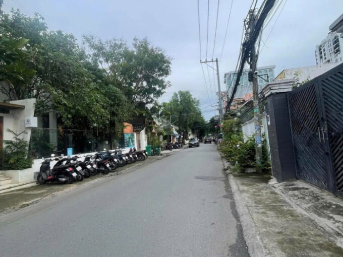 BDS HVL Bán nhà phố góc 2MT , Thảo Điền, Quận 2
