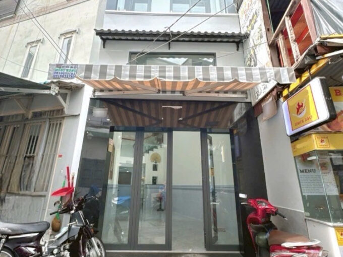 Nhà đẹp 50m2, 3 tầng 3PN, hẻm kinh doanh Vĩnh Khánh. 6,6 tỷ